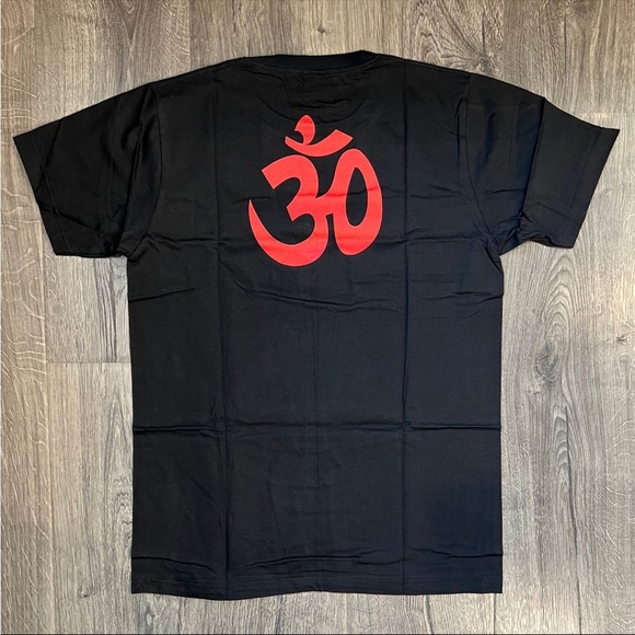 Thai Ganesh Phra Phikanet Graphic T-shirt - Picture 4 of 4